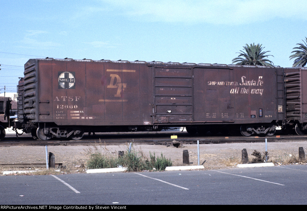 Santa Fe 50' box ATSF #12660